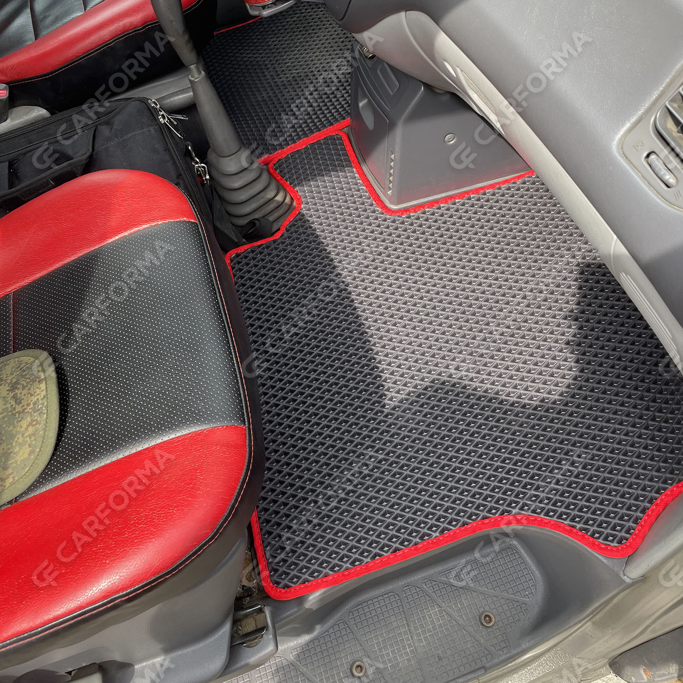 Ворсовые коврики на Mitsubishi Space Gear 1994&nbsp;-&nbsp;2007 в Рязани