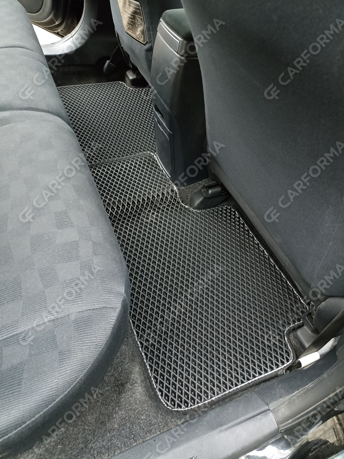 Коврики на Toyota Corolla Fielder (E14) 2006&nbsp;-&nbsp;2012 в Рязани