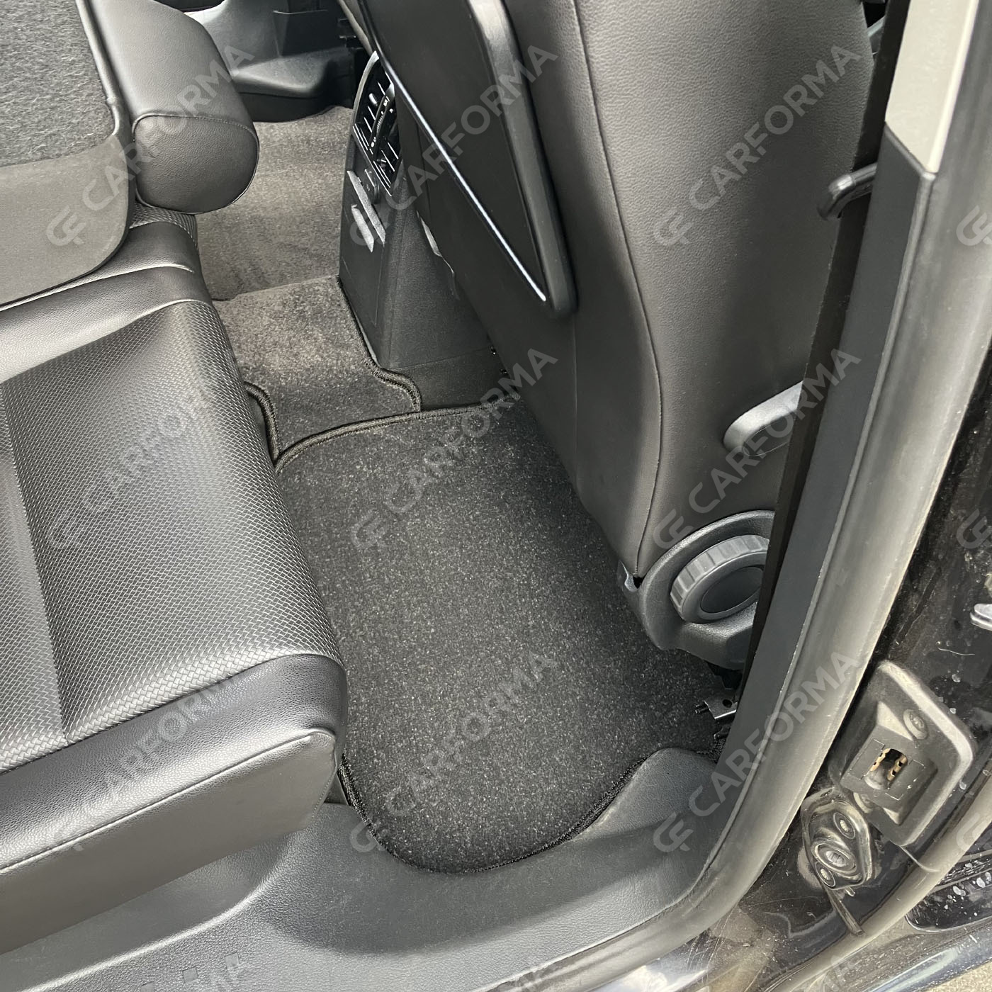 Коврики на Volkswagen Caddy (2K) 2003&nbsp;-&nbsp;2020 в Рязани