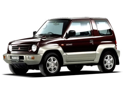 Коврики на Mitsubishi Pajero Junior 1995 - 1998 в Рязани