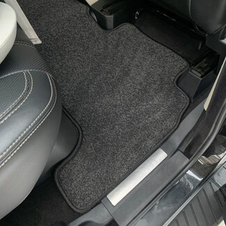 Коврики на Land Rover Range Rover Sport I 2005 - 2013 в Рязани
