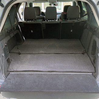 Коврики на Land Rover Discovery V 2016 - 2025 в Рязани