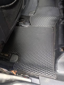 Коврики на Jeep Grand Cherokee (WK2) 2010 - 2022 в Рязани