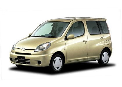 Коврики на Toyota Yaris Verso 1999 - 2006 в Рязани