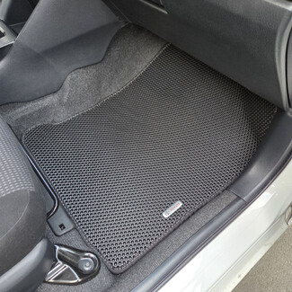 Коврики на Toyota Yaris L 2013&nbsp;-&nbsp;2026 в Рязани