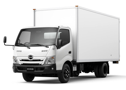 Коврики на Hino 300 II широкая кабина 2011 - 2025 в Рязани